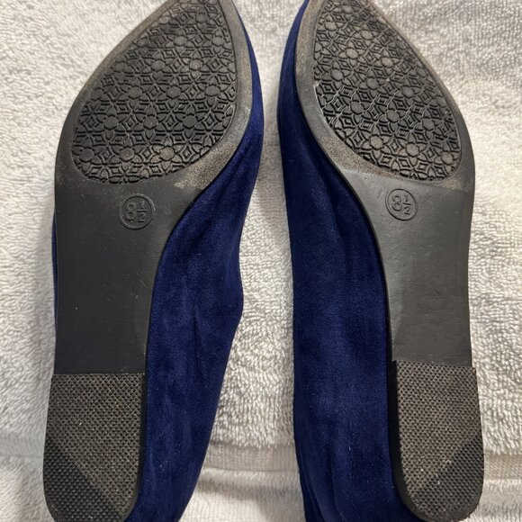 MERONA — Navy Blue Pointed-Toe Suede Flats • 8 1/2 - Picture 6 of 7